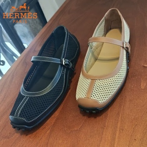《夏のエレガント》HERMES レトロなライン キチュバレリーナ