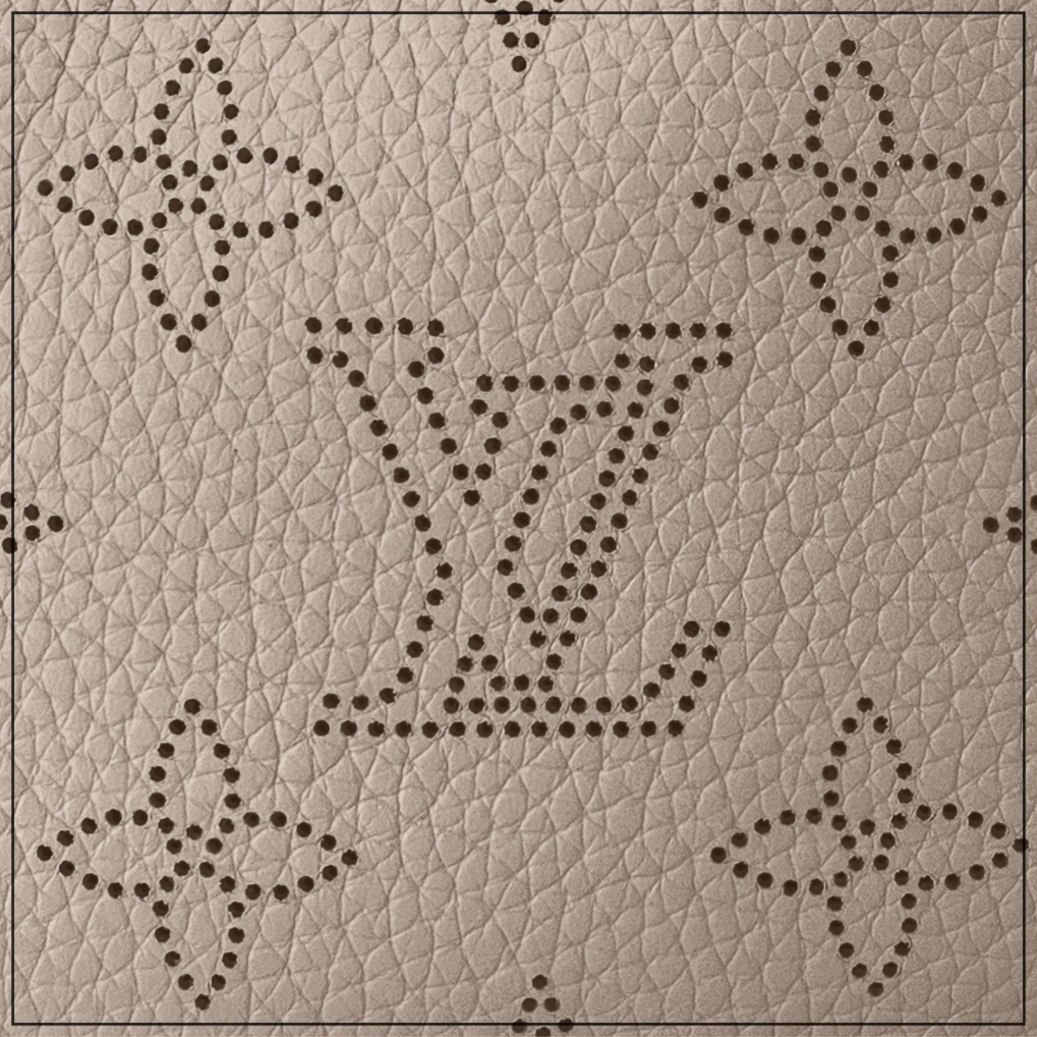 《コンパクトなバケットバッグ》Louis Vuitton ベラ Bella