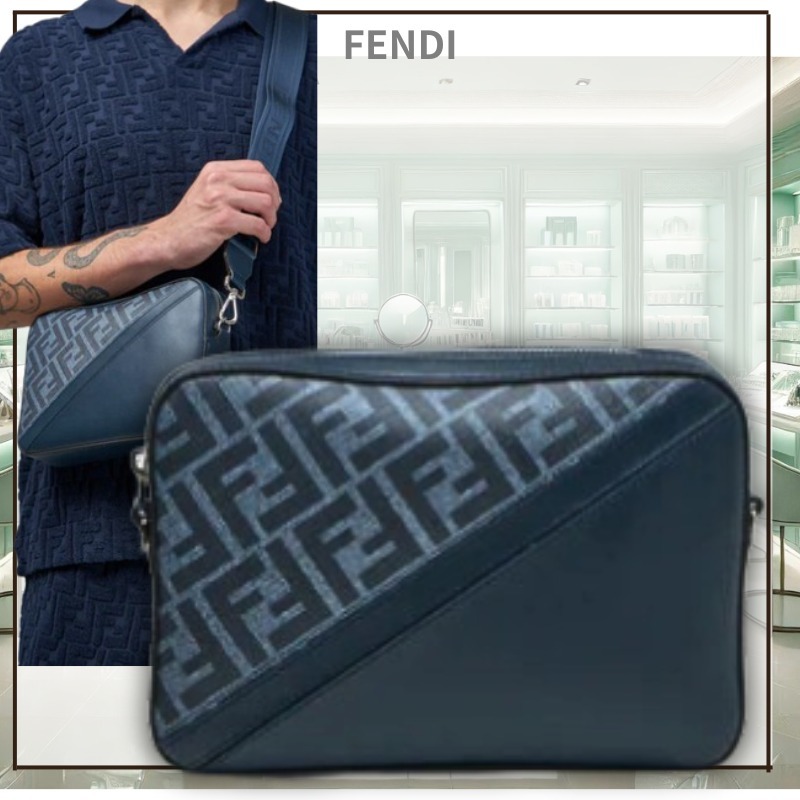 【早い者勝ち】FENDI モノグラムカメラバッグ デイリーに使える