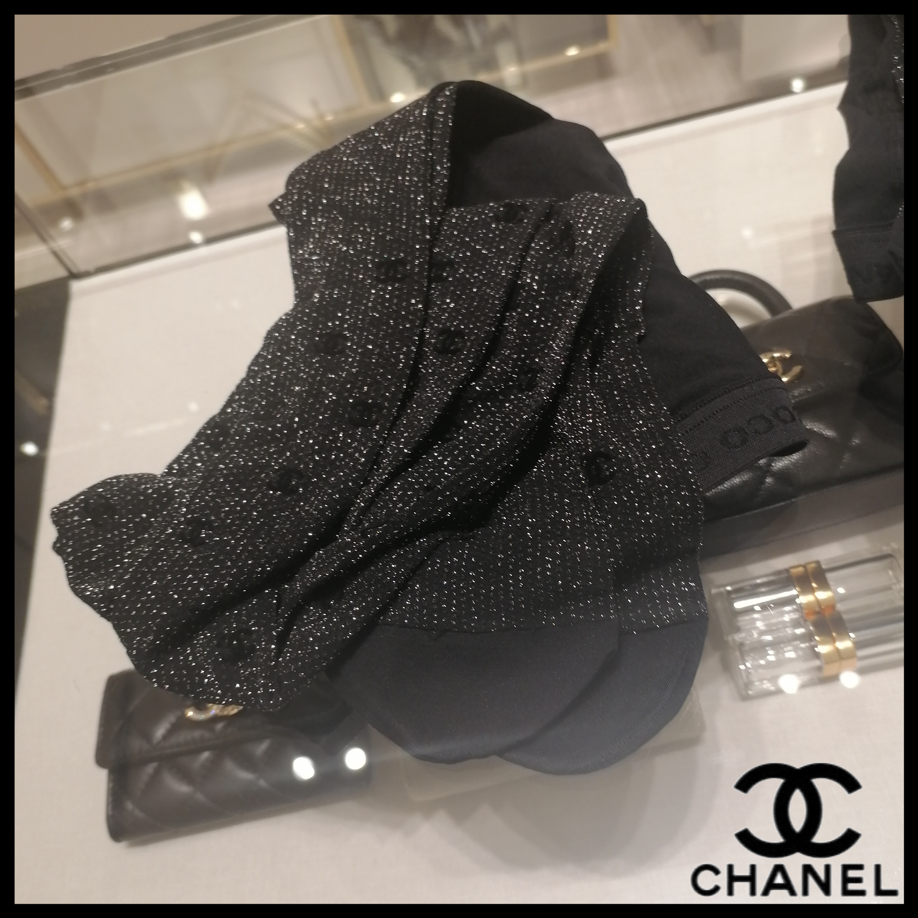◆CHANEL◆ シャネル タイツ ブラック