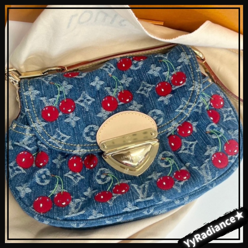 【丸みのあるフォルムがcute♡】Louis Vuittonハンドバッグ