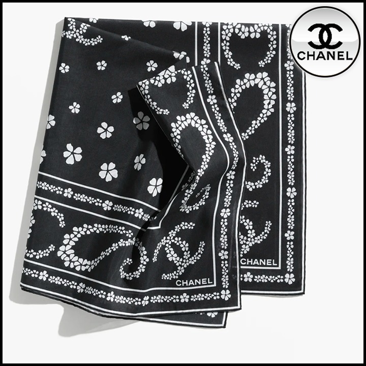 【コーデのアクセントに♪】CHANEL バンダナ