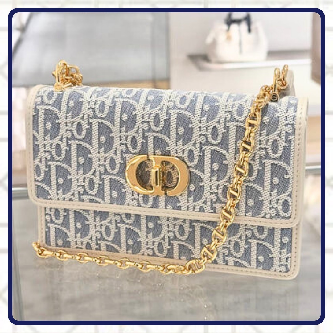 【タイムレスに愛される逸品♪】DIOR ショルダーバッグ