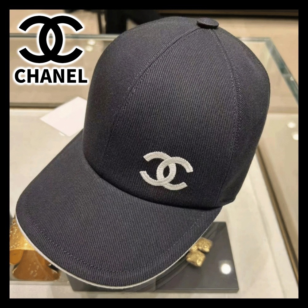 旬のアクセントにぴったりな逸品☆【CHANEL】CCロゴ キャップ