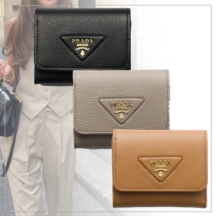 グレー（灰色）系 PRADA(プラダ) 折りたたみ財布(レディース) 2