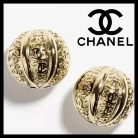 【可愛い球体♡】CHANEL CCロゴピアス
