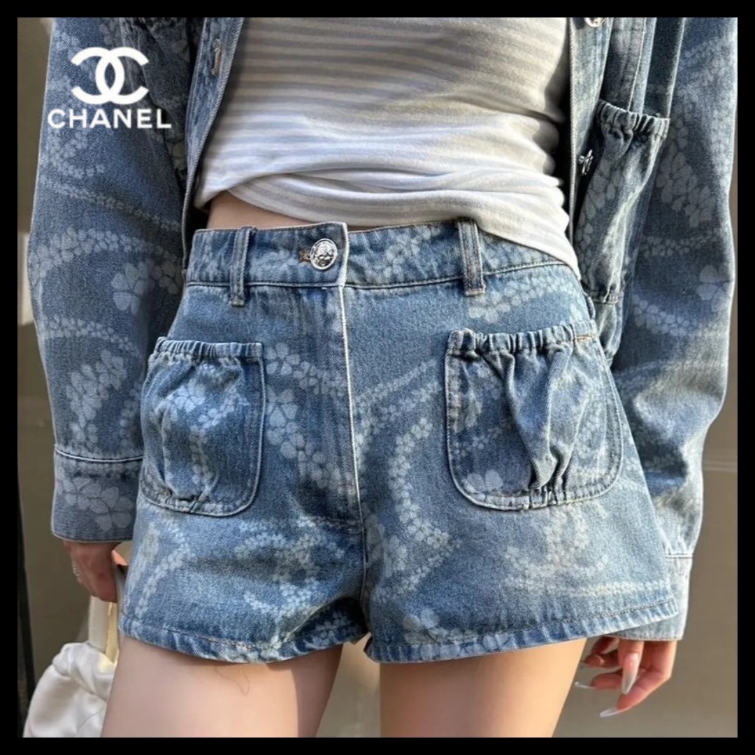 花柄デニムが可愛い♪ 【CHANEL】 デニム ショートパンツ