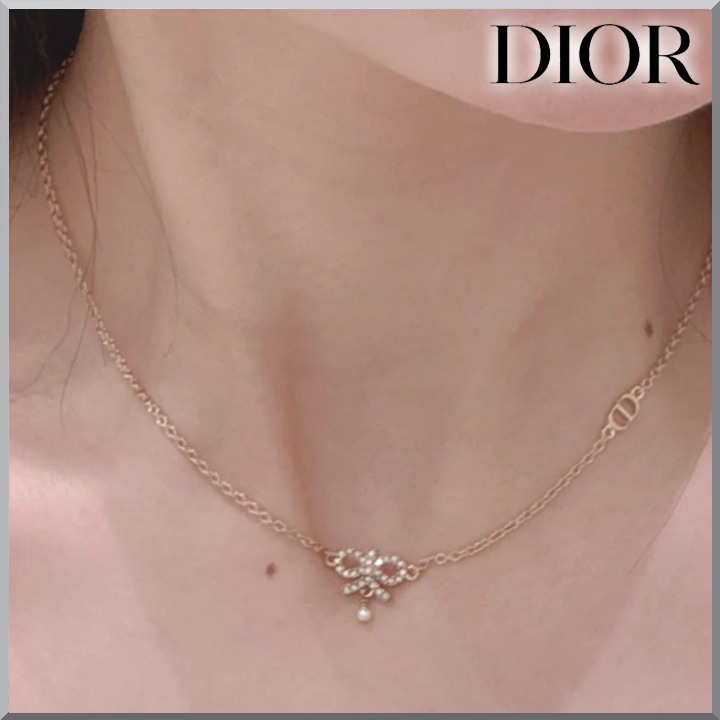 《国内即発☆新作☆ギフトにも最適》DIOR ネックレス リボン