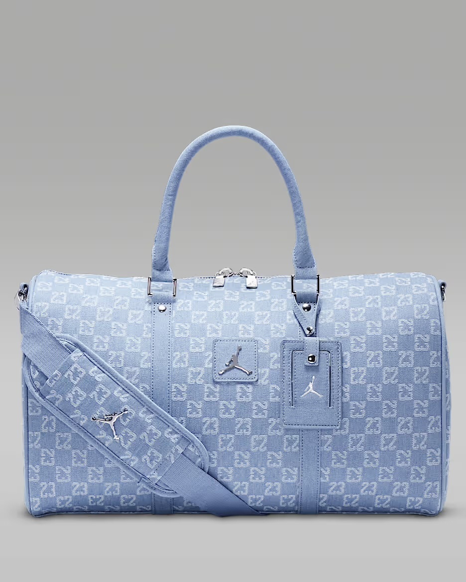 《☆超レア☆》☆NIKE☆Jordan Monogram Duffel Bag (25L)☆Blue