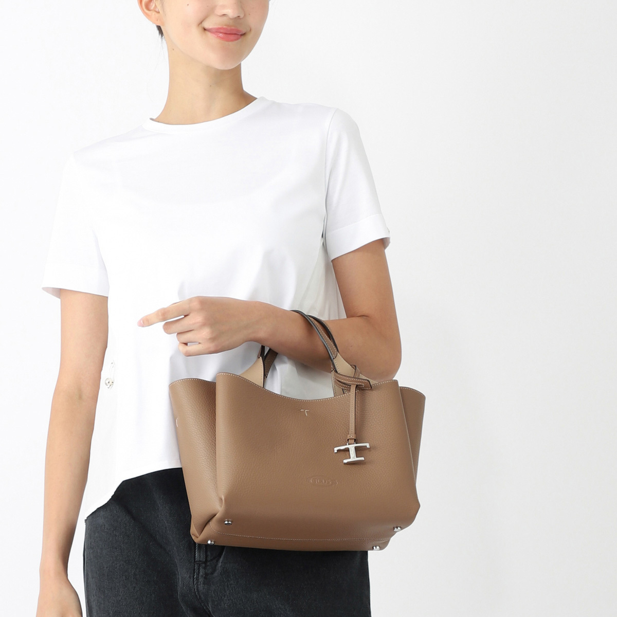 TODS ハンドバッグ 2WAY xbwapafl100qri2l64