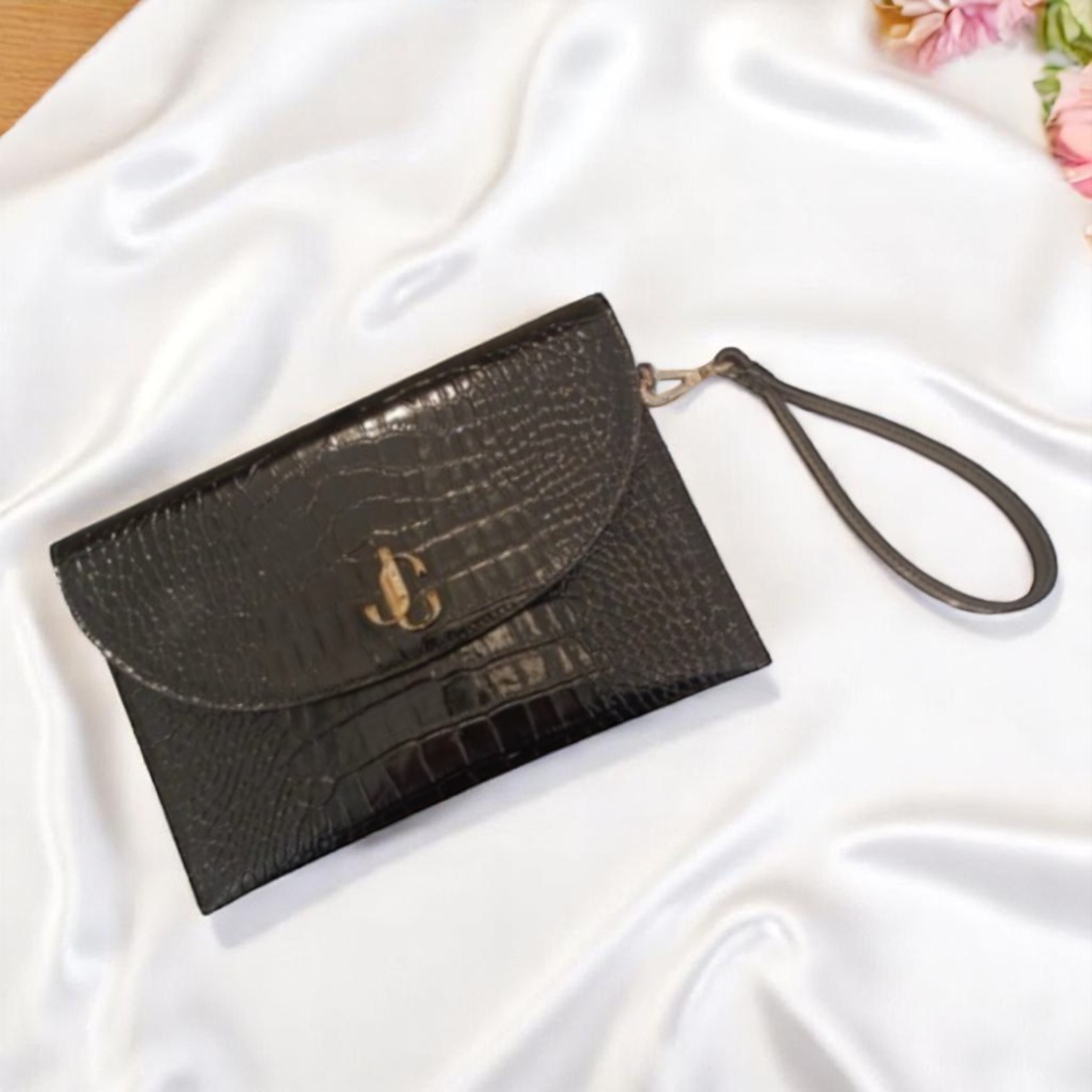 直営店‐Jimmy Choo‐ JC Envolope ポーチ