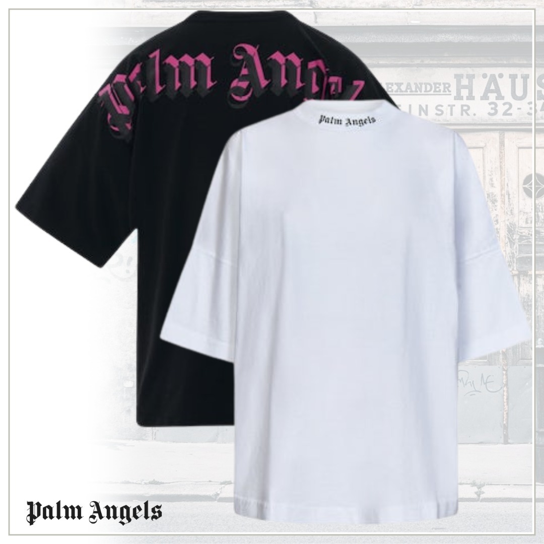 唯一無二の個性を纏う【Palm Angels】Logo Over S/S T-shirt