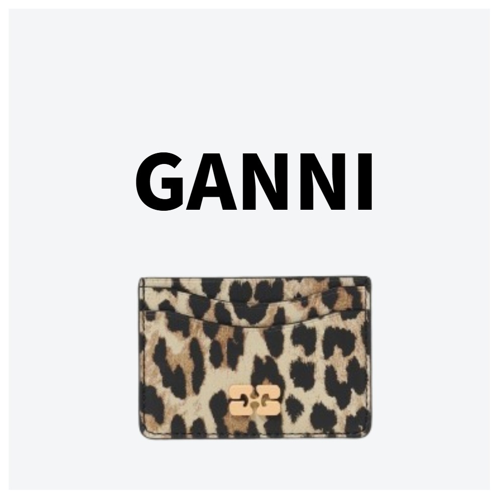 【GANNI】ヒョウ柄カードホルダー