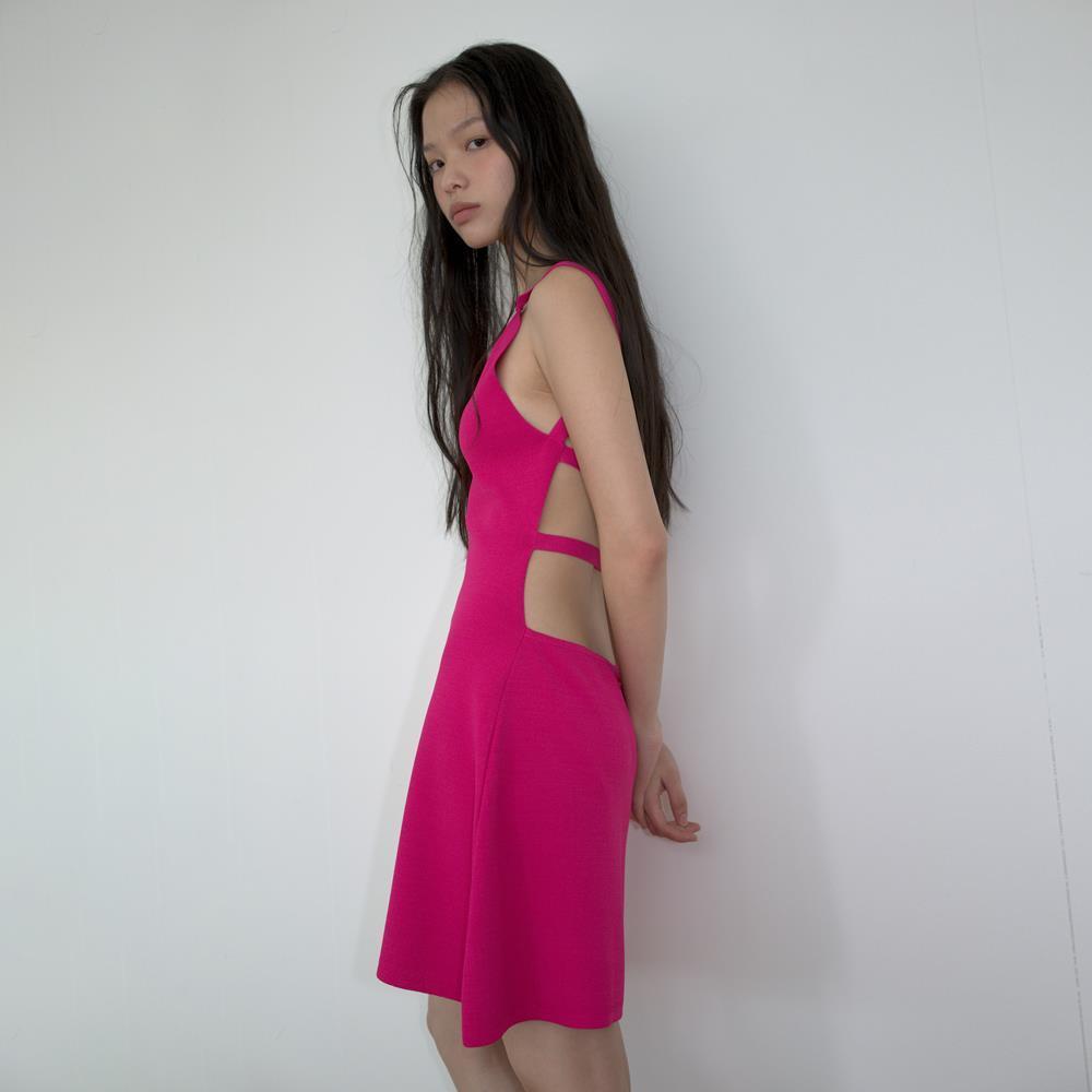 ★overdue flair★ BACKLESS KNIT DRESS_MAGENTA