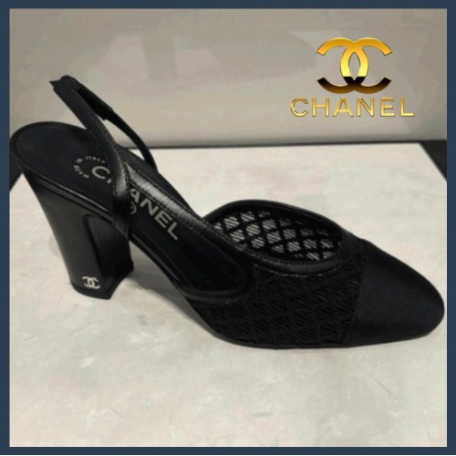 【総レースが上品◎】CHANEL ブラックスリングバック ヒール