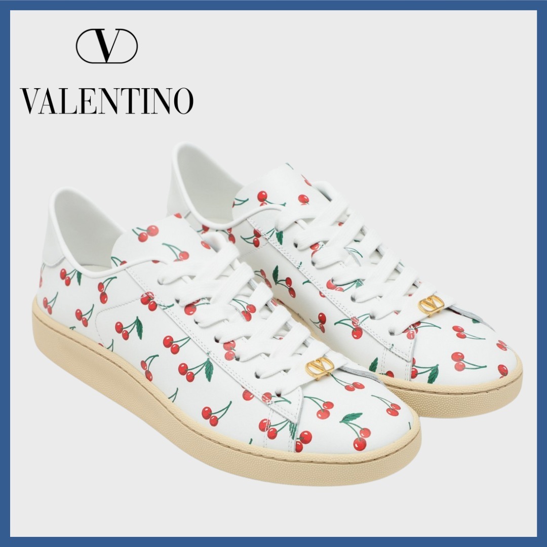 VALENTINO チェリーフィック柄ロイコスニーカー 【税関送料込】