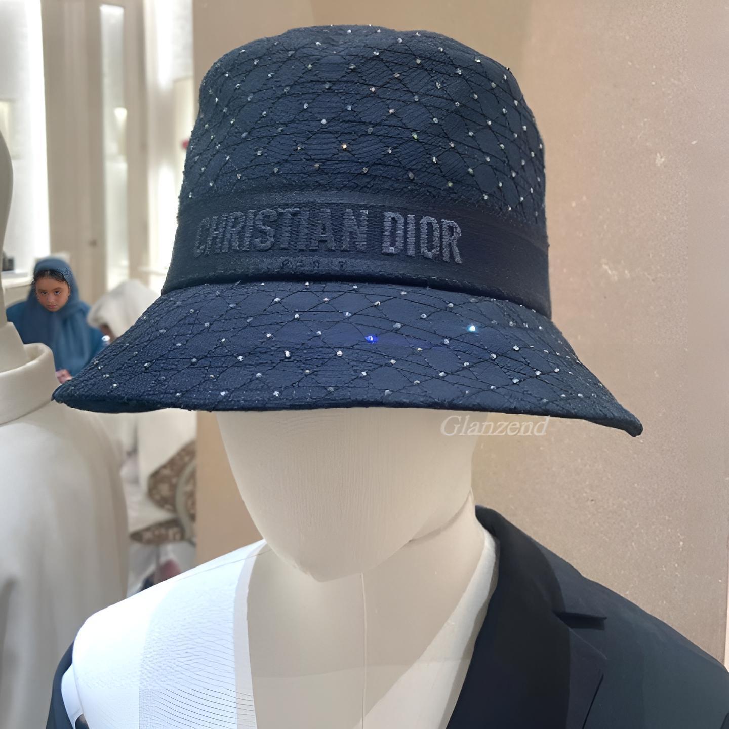 ★キラキラストーンが煌めく★【Dior】《D-Bobby》ボブハット