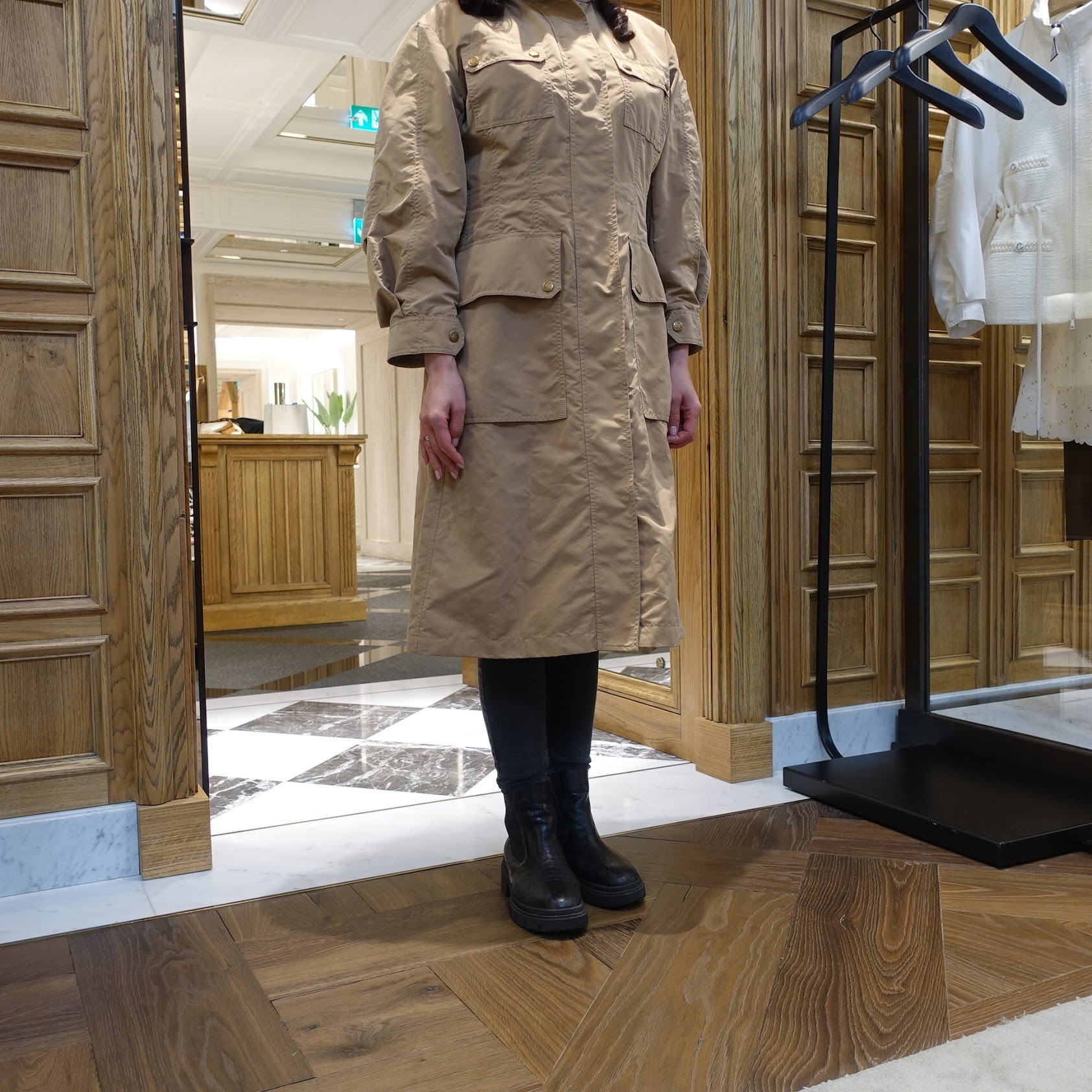 ♪直営店♪Moncler Nantes パーカー