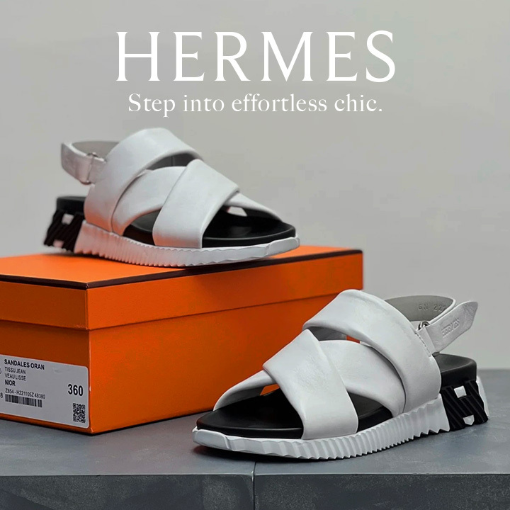 *軽量×高級感で大注目*【HERMES】ジュニアレザーサンダル
