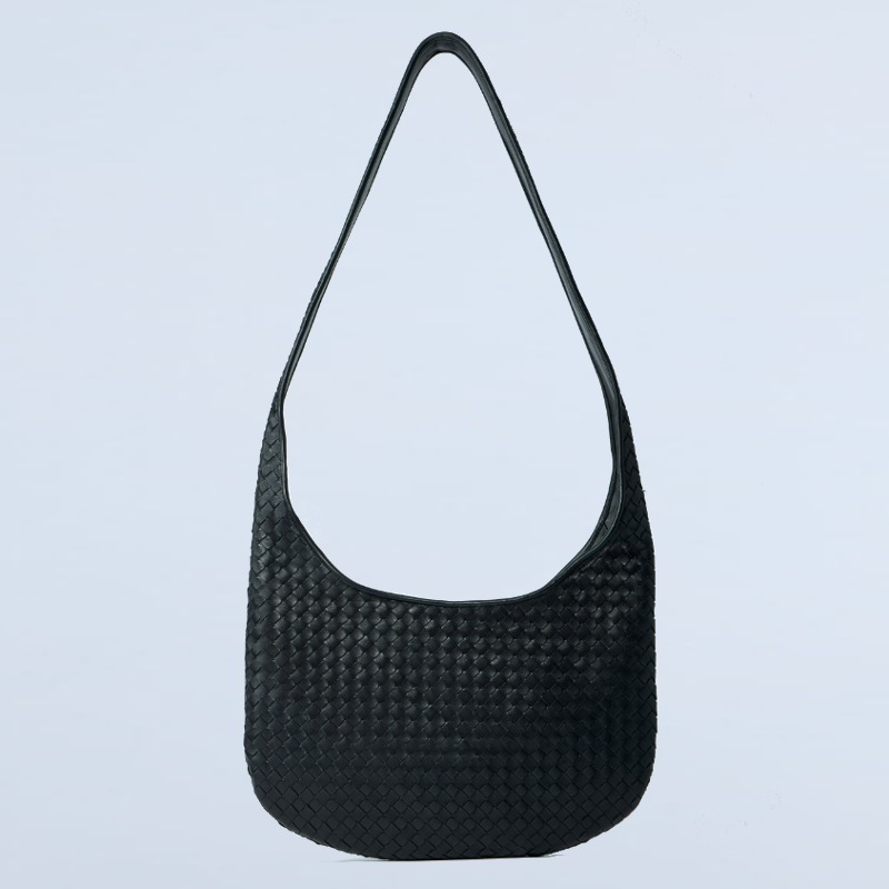 関税込/国内発送《BOTTEGA VENETA》ヴェネト