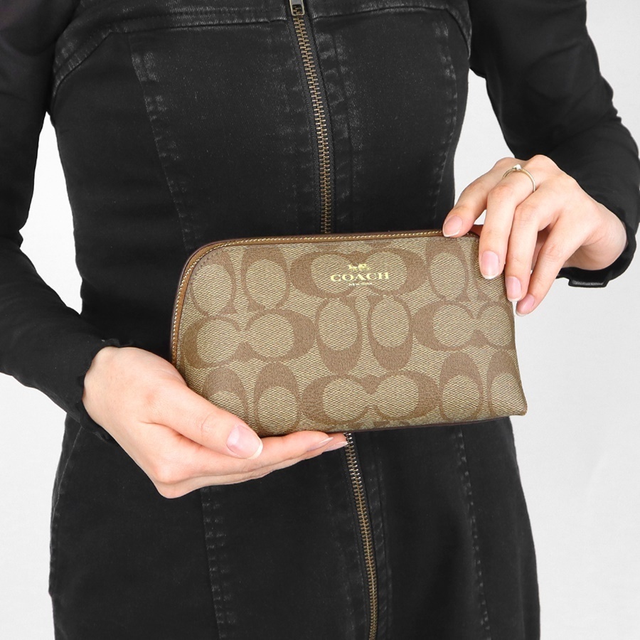 【国内/即発】 COACH コーチ ポーチ シグネチャー