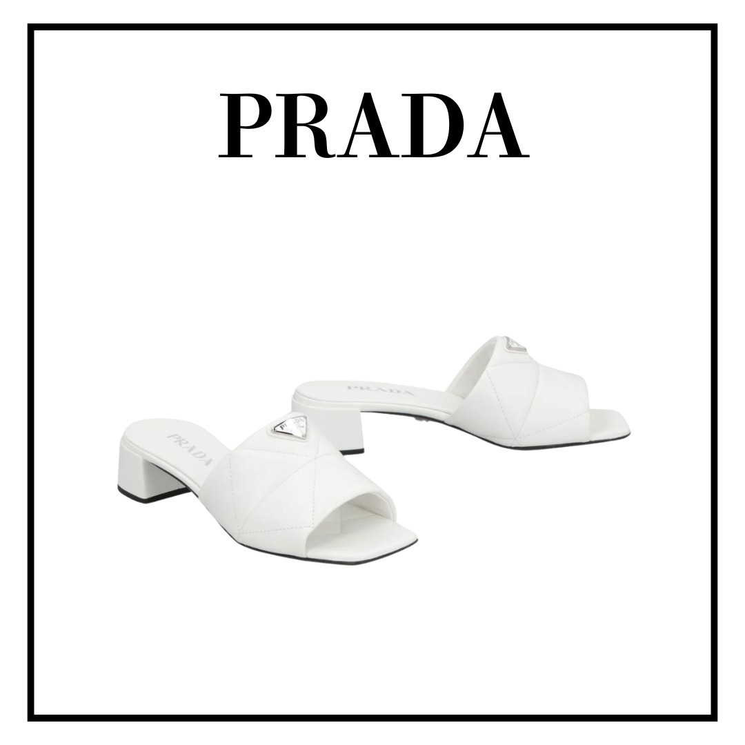 【PRADA】ロゴプレート スリッポン サンダル