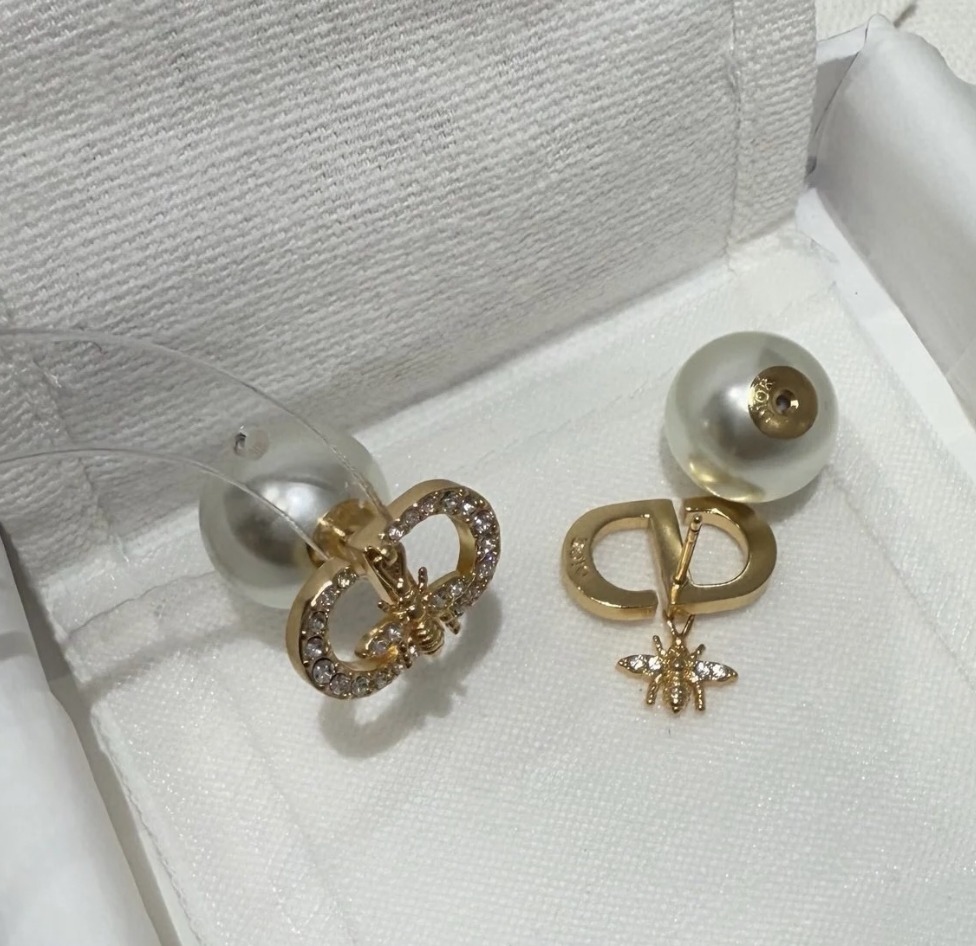 《ハチが可愛い♡即発♡》DIOR Tribales ピアス