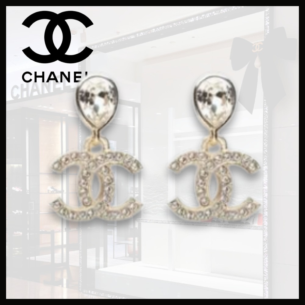 【多幸感のある表情をアシスト♡】CHANEL ピアス