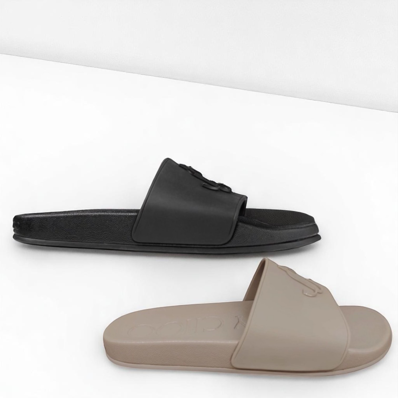 直営店‐Jimmy Choo‐ Port M JC ロゴサンダル