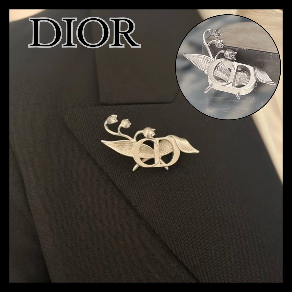 【優雅な花の翼】DIOR CDロゴ ウィングブローチ