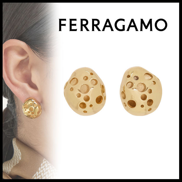 FERRAGAMO直営店 ブール付きイヤリング