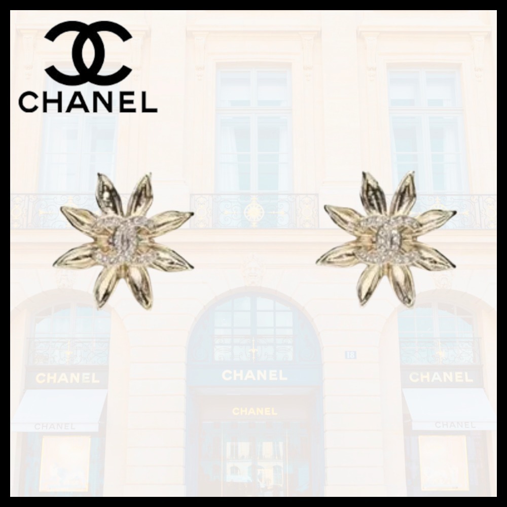 【可憐に咲く、シャネルの象徴】CHANEL ピアス