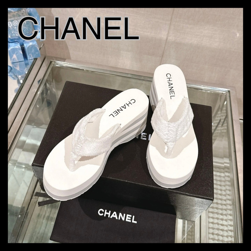 【洗練された夏足元】CHANEL 厚底トングサンダル