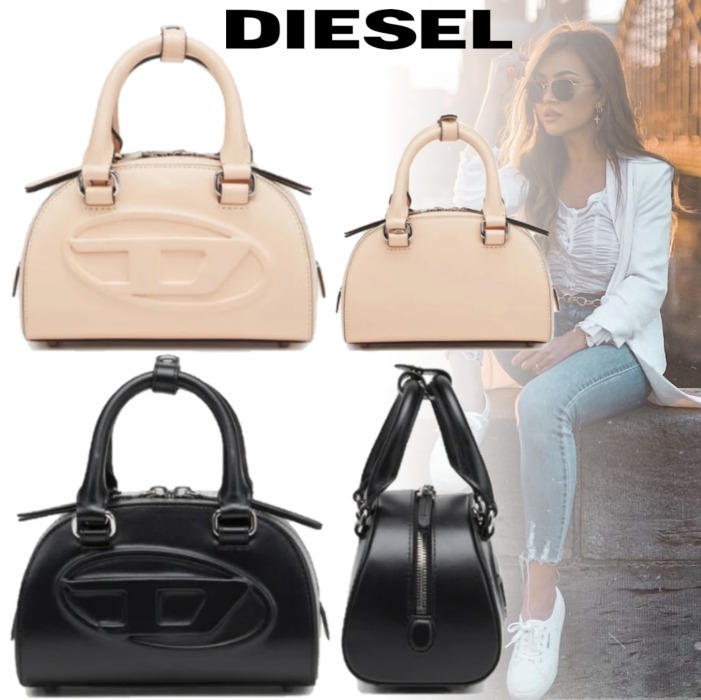 国内直営**DIESEL**ショルダーストラップ付 クロスボディ