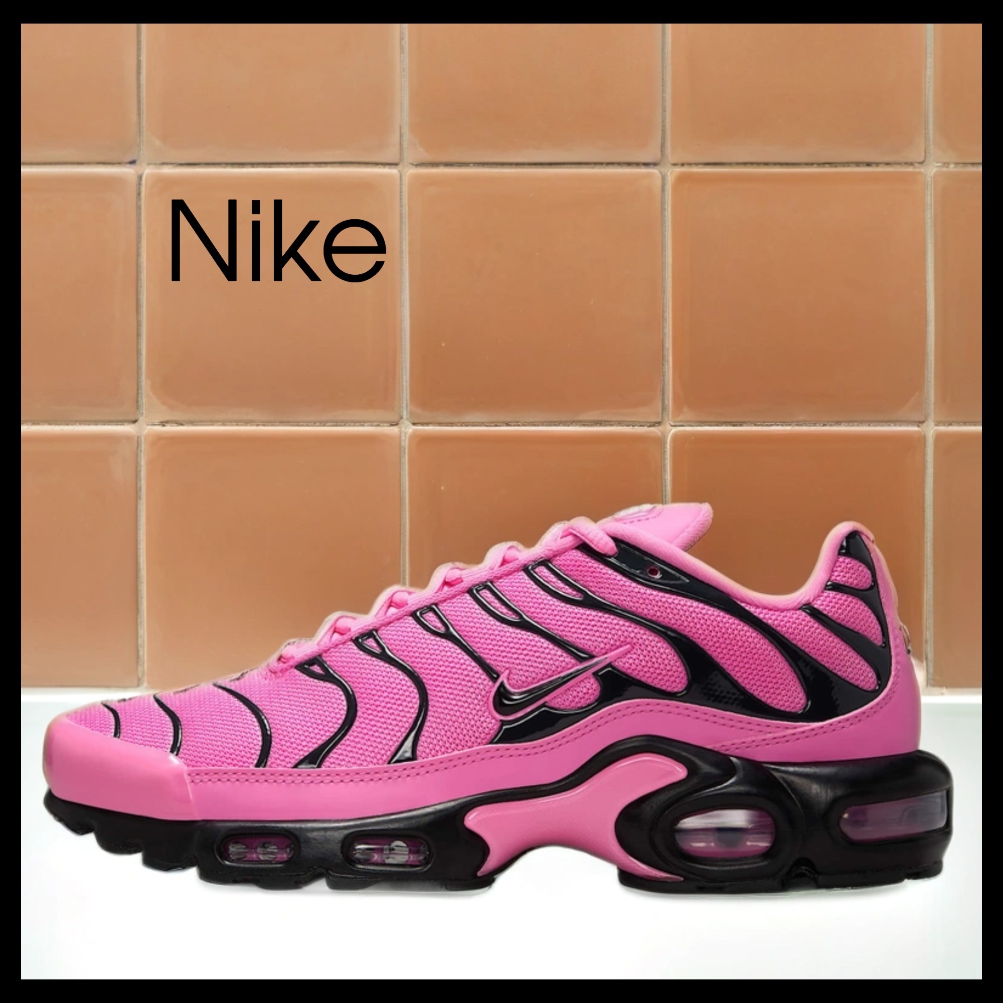 【Nike】 Air Max Plus SE スニーカー プレイフルピンク