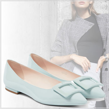 【2025A/W新作★送料無料】 Roger Vivier(ロジェ・ヴィヴィエ) フラットシューズ(レディース 靴