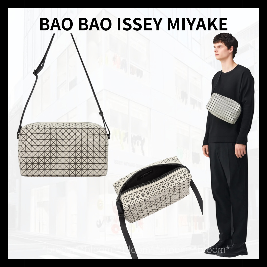 《BAO BAO ISSEY MIYAKE》SADDLE BAG ショルダーバッグ