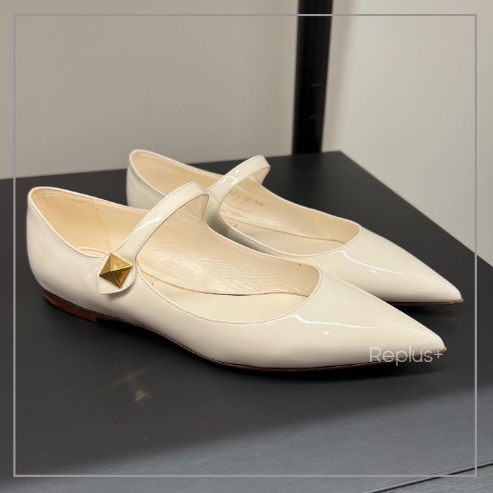 【Valentino】ガラヴァーニ フラット エナメル バレリーナ 5㎜