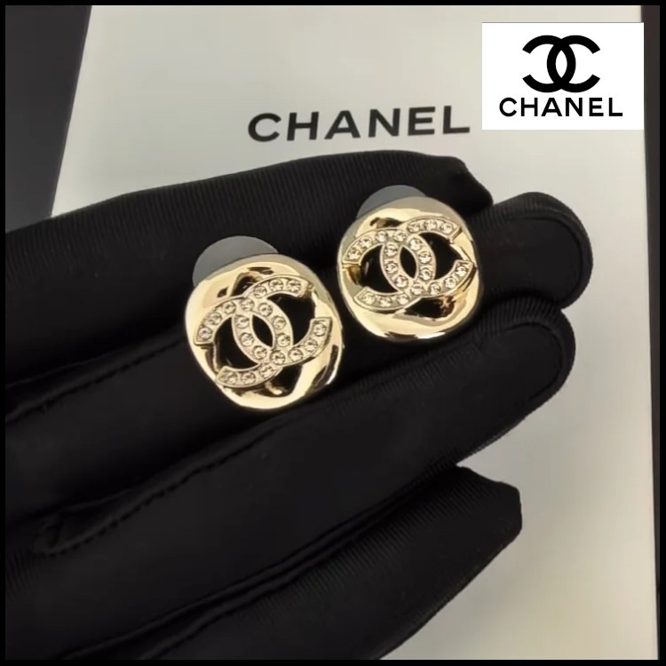 【ゴールドに輝く♪】シャネル ピアス CCロゴ 25S