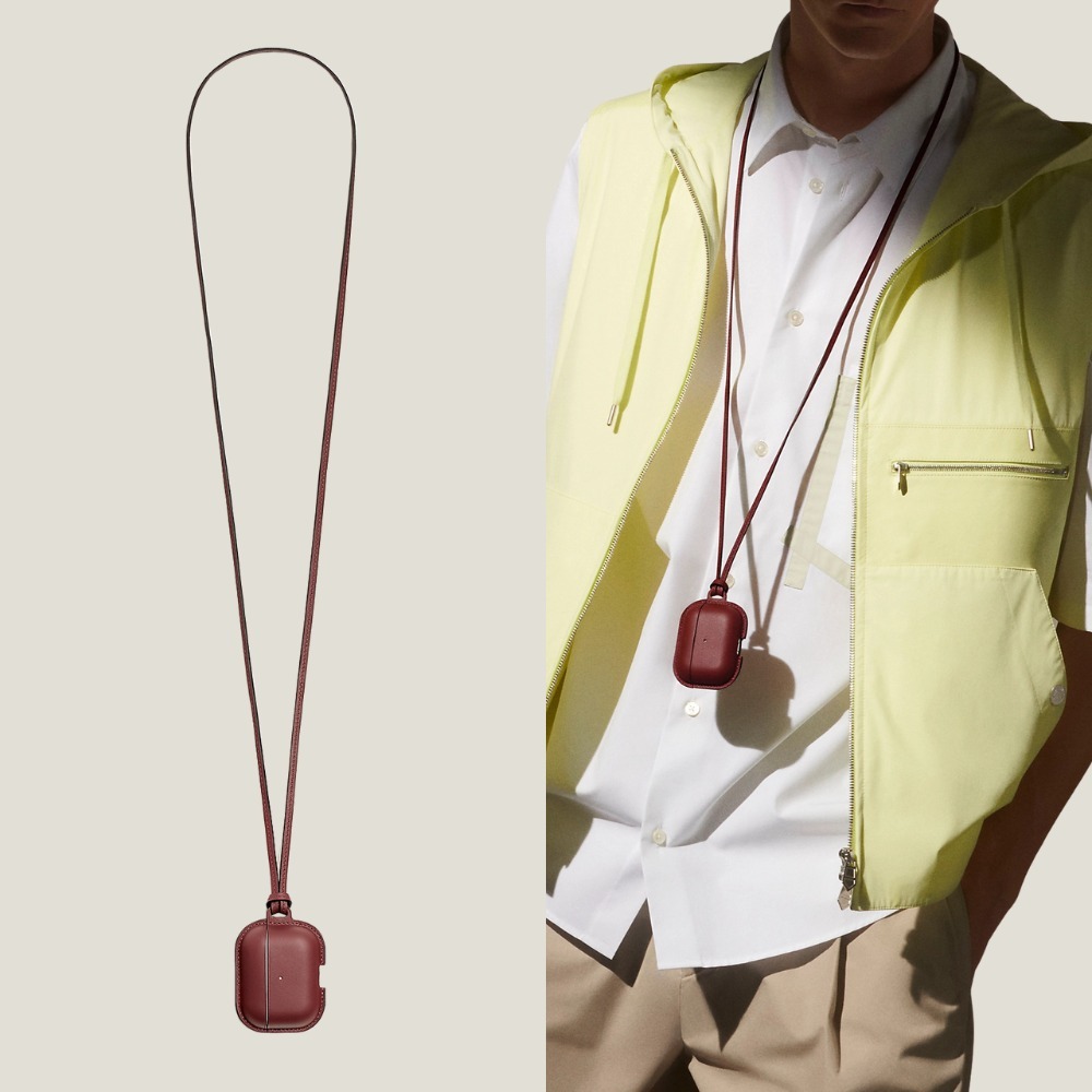 《HERMES》大人気！ストラップ付き AirPods Pro2用ケース
