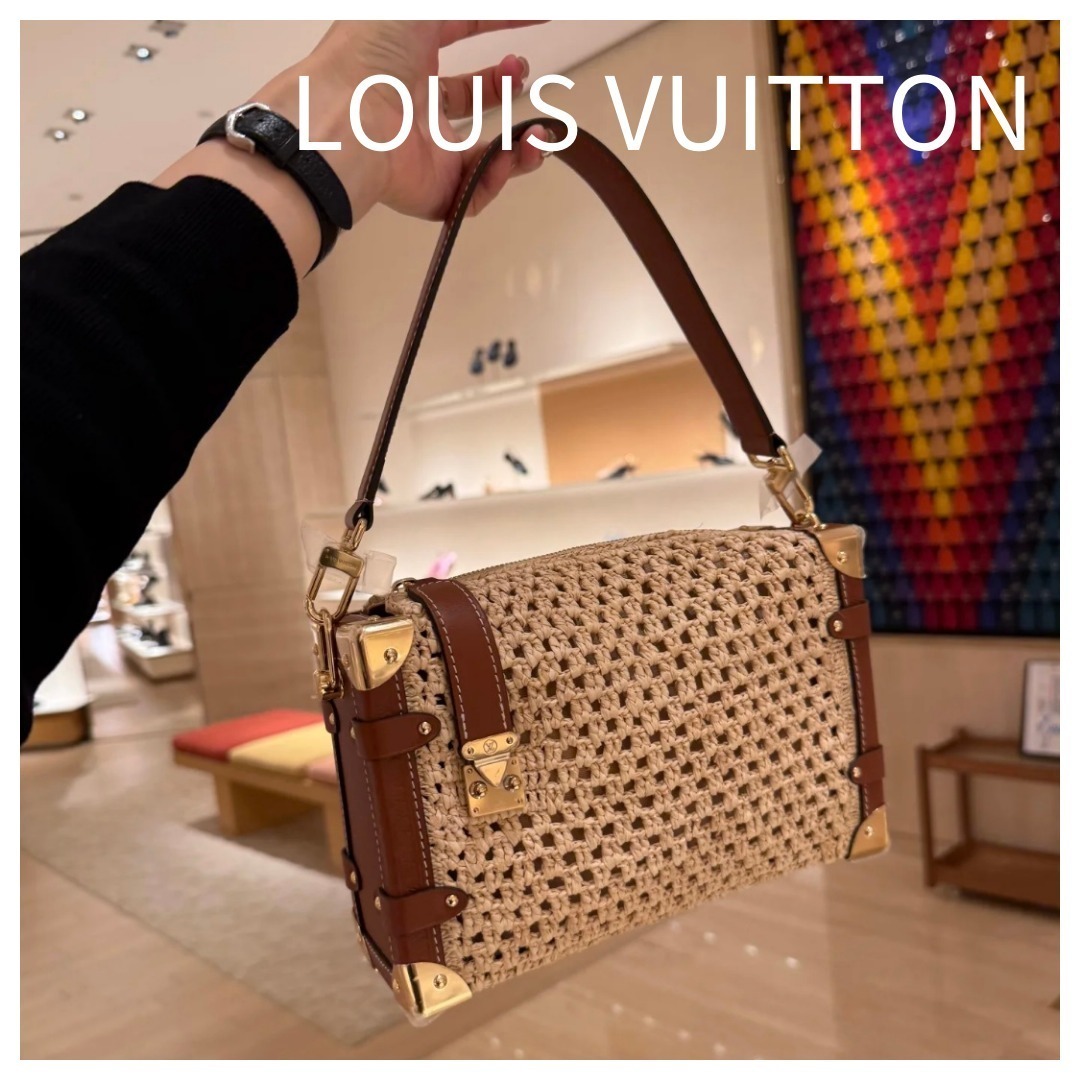 【異素材MIXがお洒落を演出】LOUIS VUITTON ショルダーバッグ