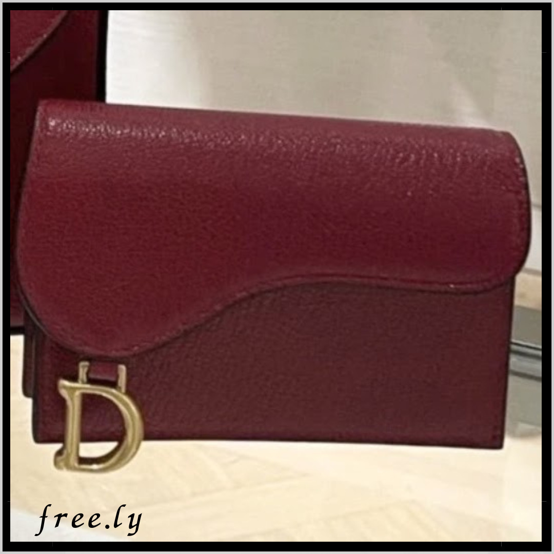 【チェリーの色合いが素敵なデザイン♪】Dior カードケース