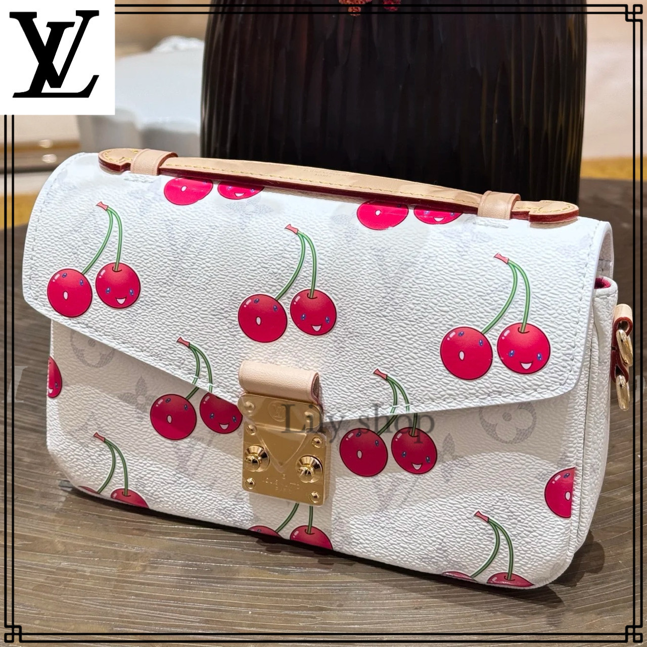 村上隆コラボ商品☆【Louis Vuitton】クラッチバッグ