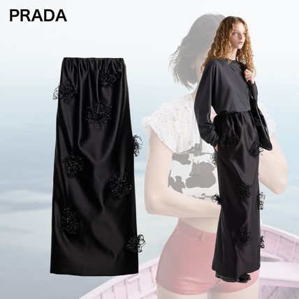 サテン ブラック（黒）系 PRADA(プラダ) スカート(レディース