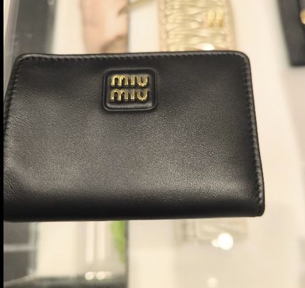 匿名配送】MIUMIUミュウミュウがま口折財布❤︎