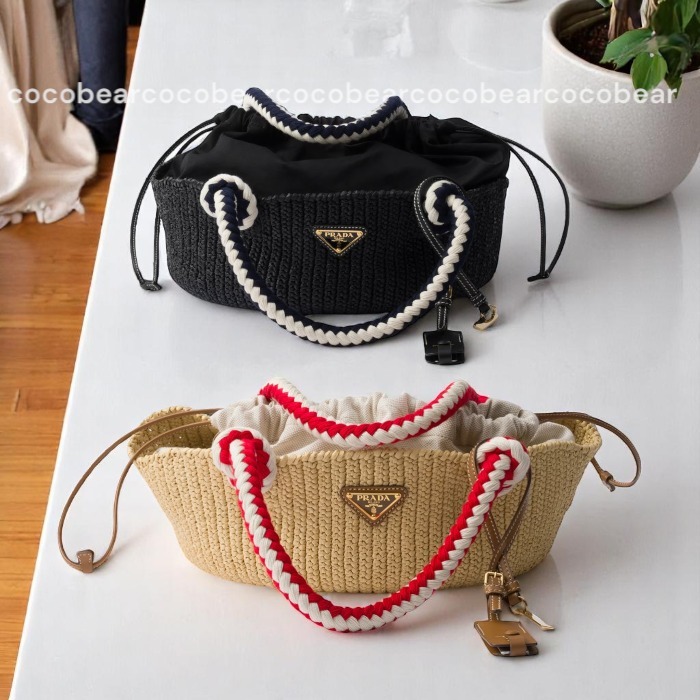 ☆PRADA☆プラダ スモール クロシェ バッグ