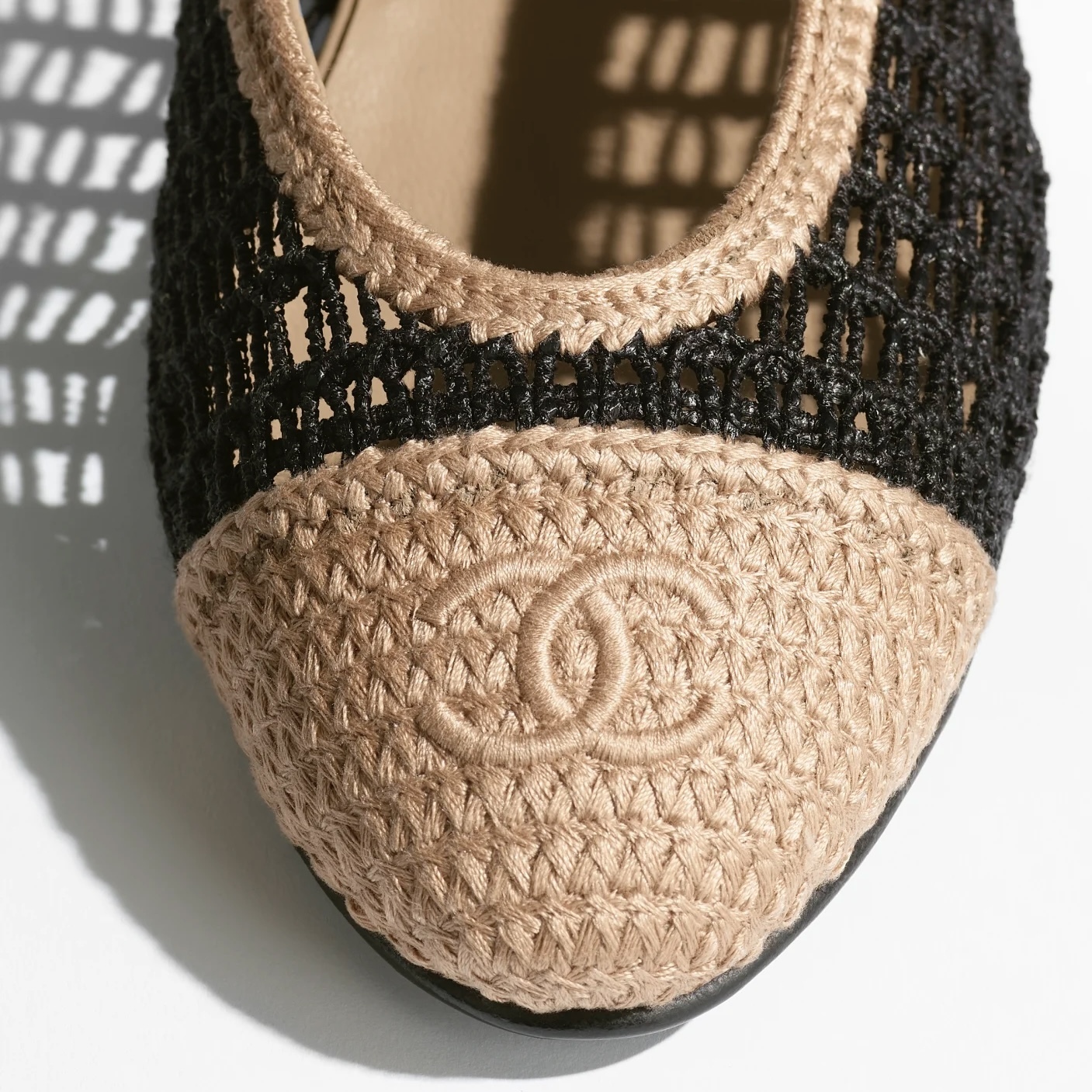 《夏らしい爽快的デザイン！》 CHANEL バレリーナ