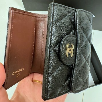《大人気》CHANEL 三つ折り財布 マトラッセ