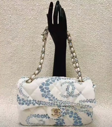 《ココビーチ25♡》CHANEL フラップバッグ