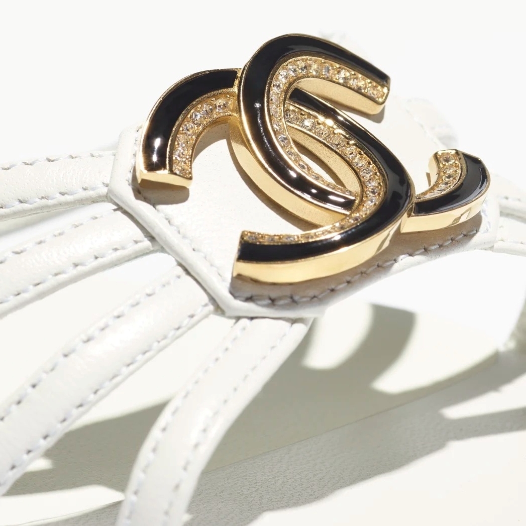《2025SS 》CHANEL サンダル 白